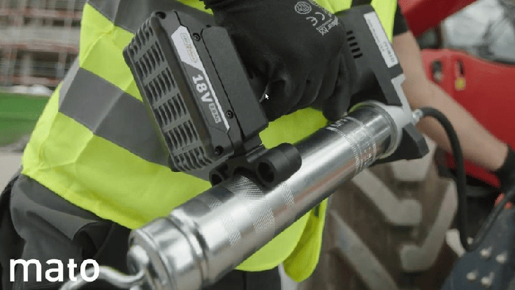 A Bosch Professional 18V battery tool is held by a person.